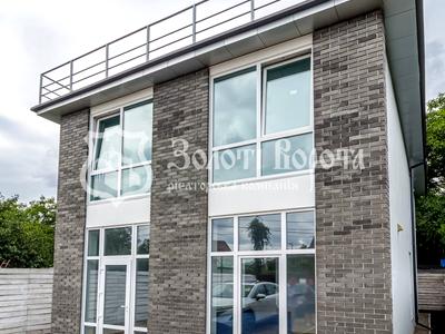 дом по адресу Садова вул., 10