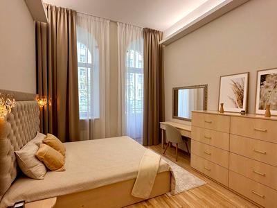 квартира по адресу Антоновича ул. (Горького), 9