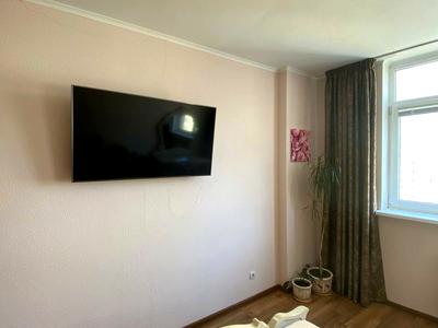квартира за адресою Сім'ї Кульженків вул. (Петра Дегтяренка), 33