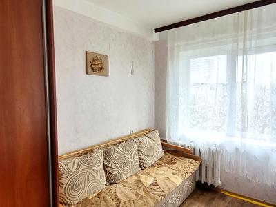 кімната за адресою Юності вул., 9