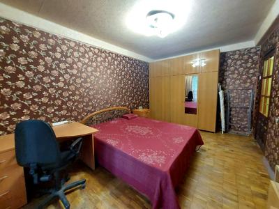 квартира по адресу Ореста Левицкого ул. (Академіка Курчатова), 13