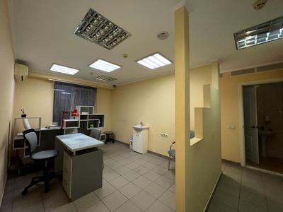 коммерческая по адресу Метростроевская ул., 4