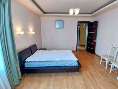 квартира за адресою Обсерваторна вул., 7
