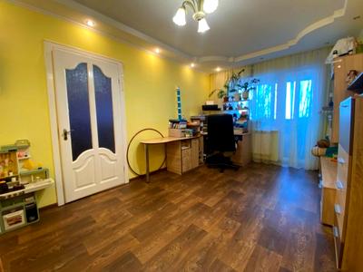 квартира за адресою Набережна Перемоги вул., 130