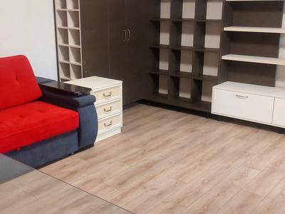 будинок за адресою Михайла Комарова вул., 7