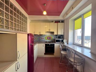 квартира за адресою Академіка Амосова вул., 6