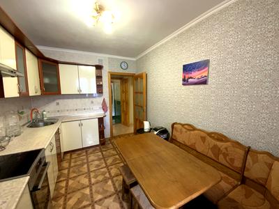 квартира по адресу Драгоманова ул., 15-А