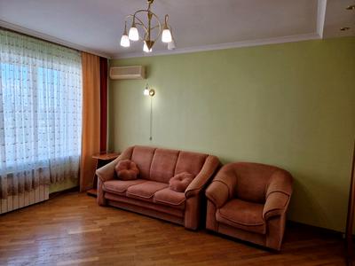 квартира за адресою Академіка Булаховського вул., 5-Г