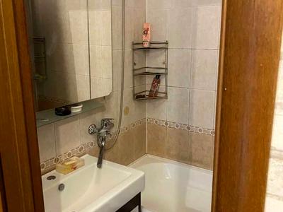 квартира за адресою Хорольська вул., 10