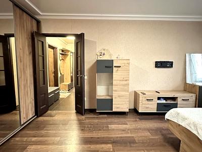 квартира за адресою житловий масив Тополя-3 вул., 30