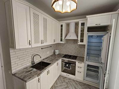 квартира за адресою Абрикосова, 3