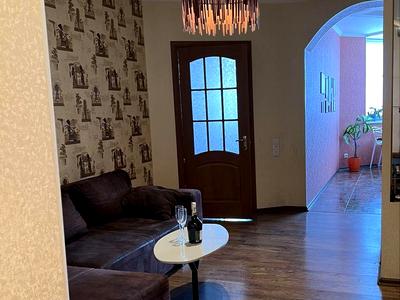 квартира за адресою Київ, Саперно-Слобідська вул., 22