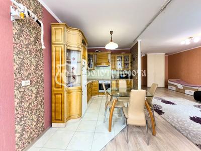 квартира за адресою Олени Пчілки вул., 6