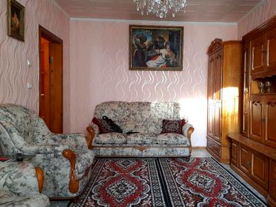 квартира за адресою Анни Ахматової вул., 15