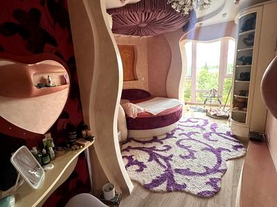 квартира за адресою Соборна вул. (50 років Жовтня), 22а