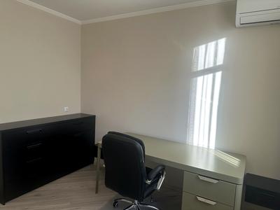 квартира за адресою Олени Пчілки вул., 7