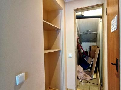 комерційна за адресою Кам'янецька вул., 101