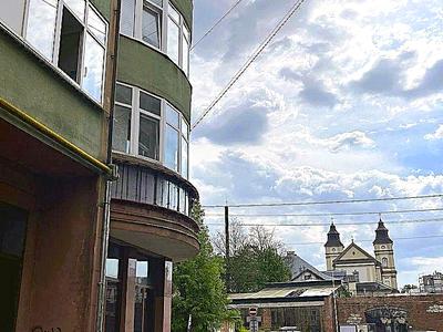 квартира за адресою Кардинала Любомира Гузара вул., 15а
