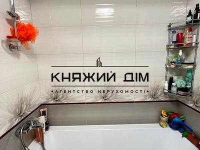 квартира по адресу Софии Русовой ул., 3-А