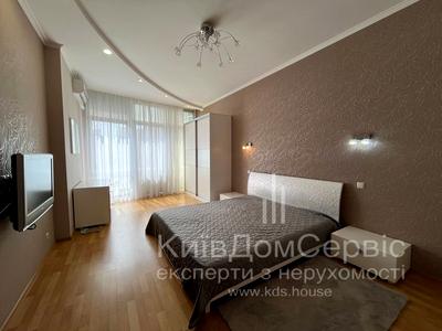 квартира за адресою Дмитрівська вул., 82