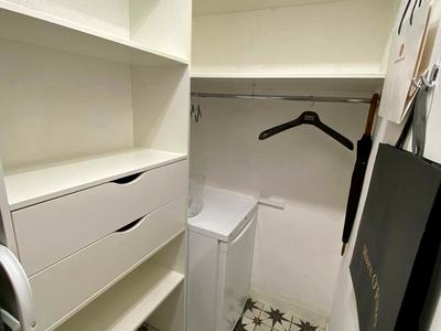 квартира за адресою Регенераторна вул., 4 к14