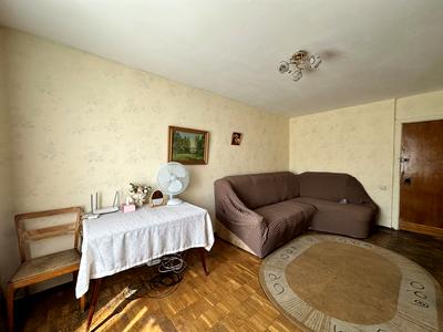 кімната за адресою Амвросія Бучми бульв., 8