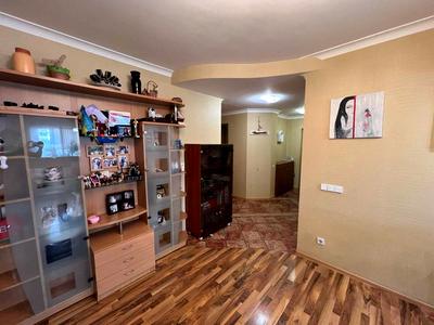 квартира за адресою Володимира Івасюка просп. (Героїв Сталінграду), 37