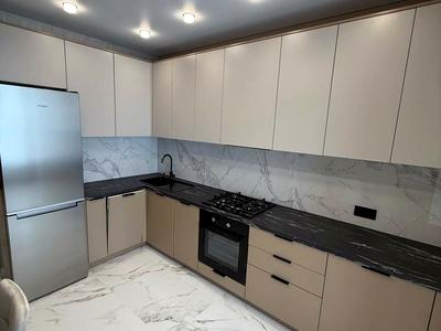 квартира за адресою Степана Бандери вул., 30-А