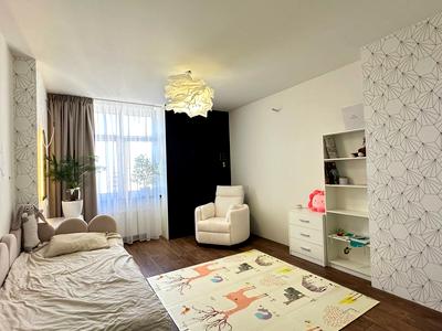 квартира за адресою Анни Ахматової вул., 22