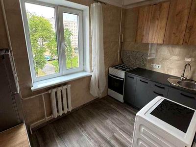 квартира за адресою Мілютенка вул., 42-А