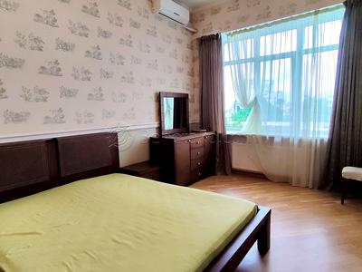 квартира за адресою Посмитного, 9а