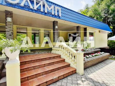 комерційна за адресою бульвар Парковий, 15