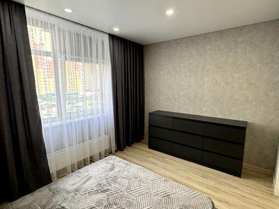 квартира за адресою Олександра Олеся вул., 5