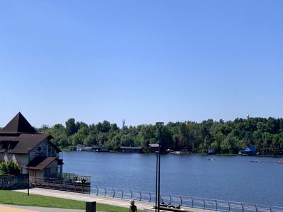 паркомісце за адресою Євгена Маланюка вул. (Степана Сагайдака), 101
