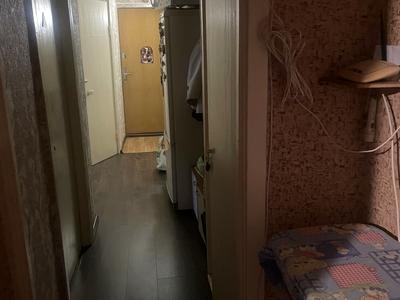комната по адресу Ореста Левицкого ул. (Академіка Курчатова), 8