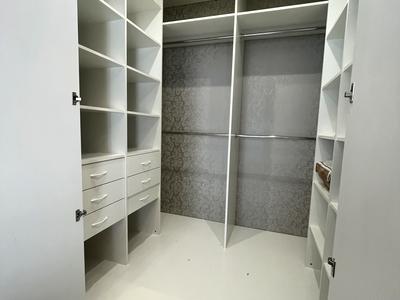квартира по адресу Владимирская ул., 48