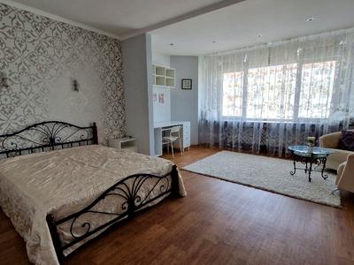 квартира за адресою Проспект Героїв України, 13Ж