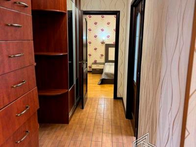 квартира за адресою Автозаводська вул., 81