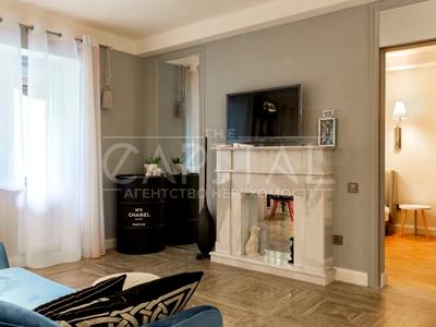 квартира за адресою Саксаганського вул., 88