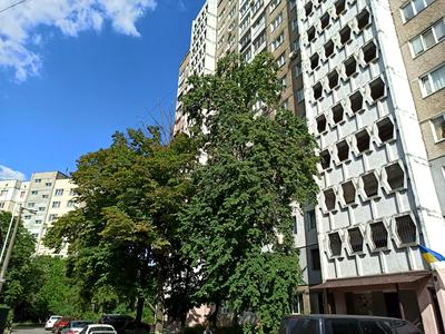 квартира за адресою Композитора Лятошинського вул., 18
