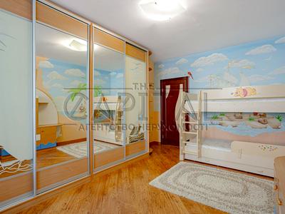 квартира за адресою Миколи Бажана просп., 12