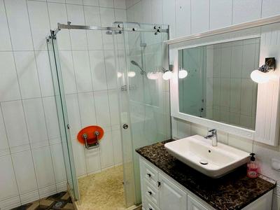 квартира за адресою Сімферопольська вул., 2