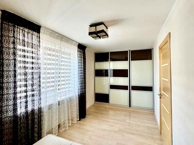 квартира за адресою артема, 88
