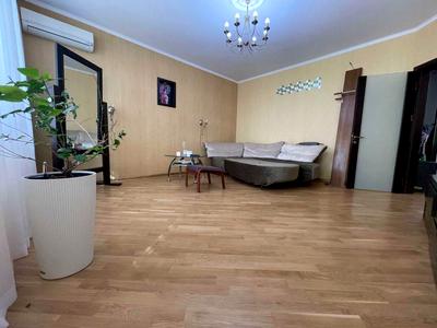 квартира за адресою Миколи Бажана просп., 14