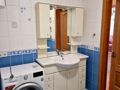 квартира за адресою Академіка Булаховського вул., 5-Г