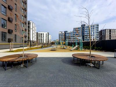 квартира по адресу Героев Майдана ул., 15