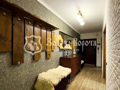 квартира по адресу Приречная ул., 17-Д