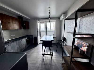 квартира за адресою Ясинуватський пров., 11