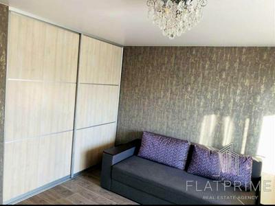 квартира за адресою Депутатська вул., 6