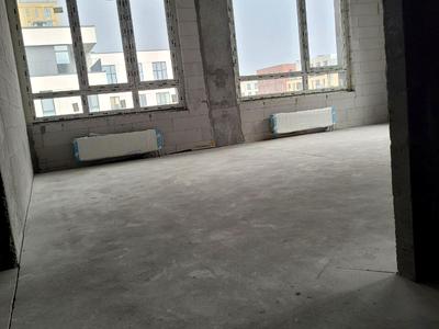 квартира за адресою Салютна вул., 2к24